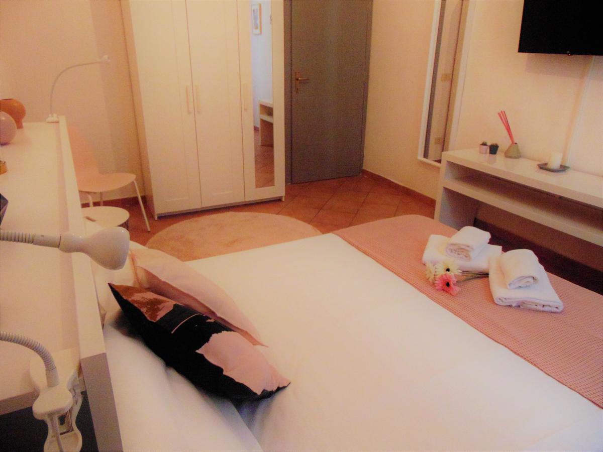 Gessi Charming Apartments Флоренция Екстериор снимка